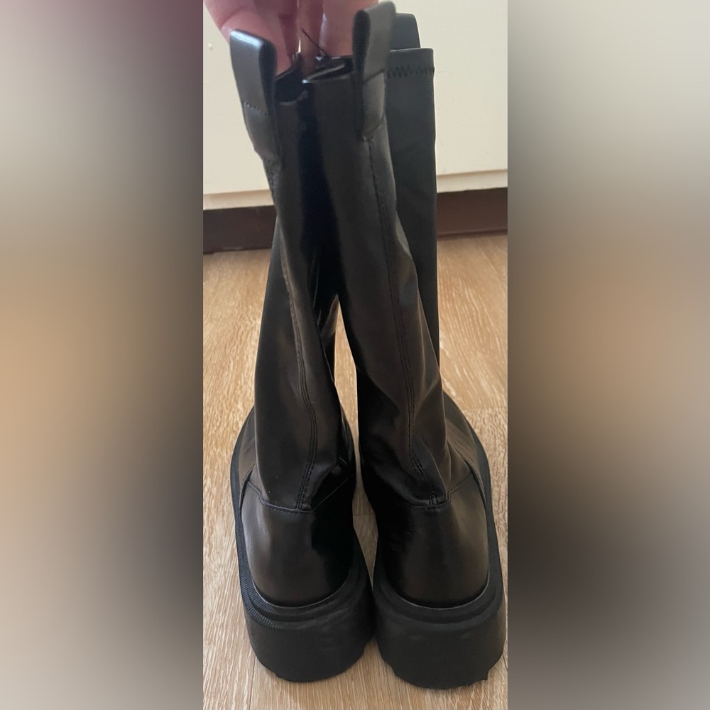 Zara women’s chunky fitted black mid calf lug boots vegan leather; size 36 / 6 - Picture 3 of 6